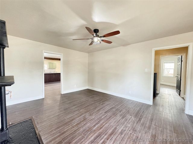 1020 N Vinita Avenue, Tahlequah, OK 74464