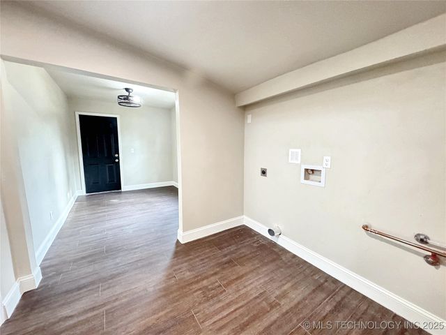 1020 N Vinita Avenue, Tahlequah, OK 74464