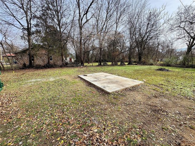 1020 N Vinita Avenue, Tahlequah, OK 74464