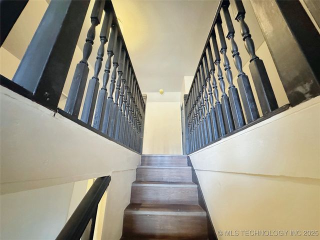 1020 N Vinita Avenue, Tahlequah, OK 74464