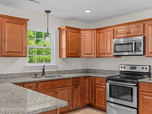 129 Fire Tower Road, Richlands, NC 28574