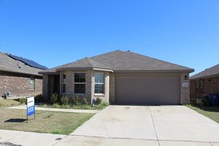 16628 Milwaukee Street, Justin, TX 76247