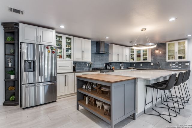 311 woodlake, San Antonio, TX 78229