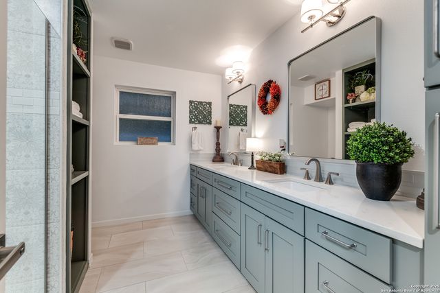 311 woodlake, San Antonio, TX 78229