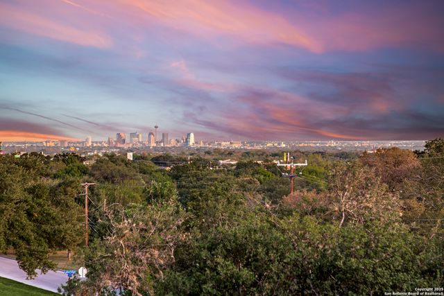 311 woodlake, San Antonio, TX 78229