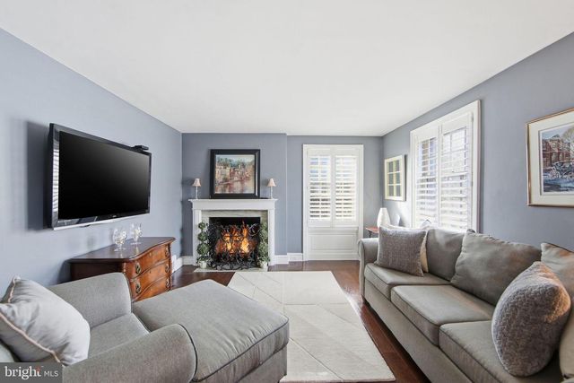 1108 W OLD WYNNEWOOD RD, Wynnewood, PA 19096