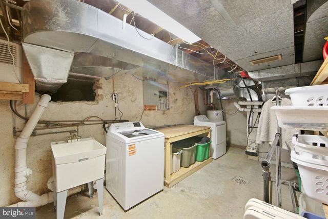 1108 W OLD WYNNEWOOD RD, Wynnewood, PA 19096