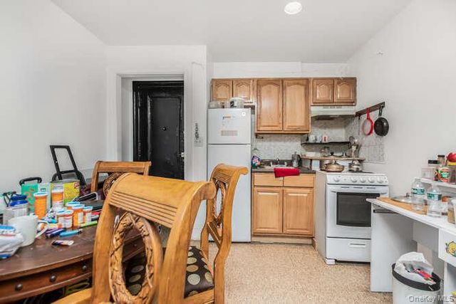 3230 Cruger Avenue 1F, Bronx, NY 10467