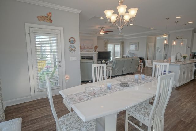 148 Splendor Circle, Murrells Inlet, SC 29576
