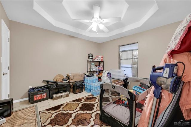 201 W Albatross Avenue, Pharr, TX 78577