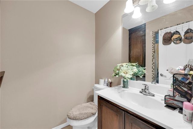 201 W Albatross Avenue, Pharr, TX 78577