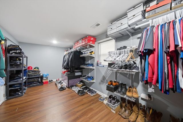 2240 Highland Avenue, Berwyn, IL 60402