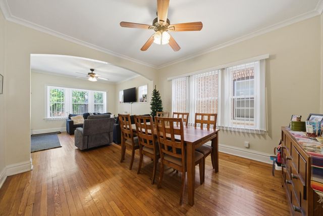 2240 Highland Avenue, Berwyn, IL 60402