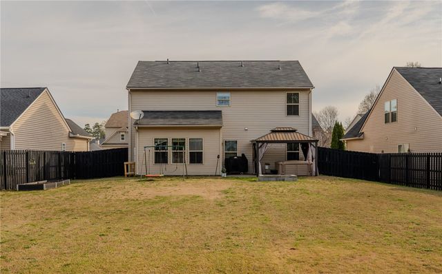 9 Chapel Hill Lane, Simpsonville, SC 29681
