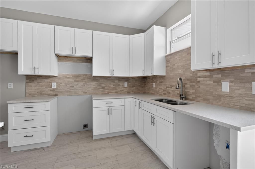 3027 2nd ST, FORT MYERS, FL 33916 — photo 3