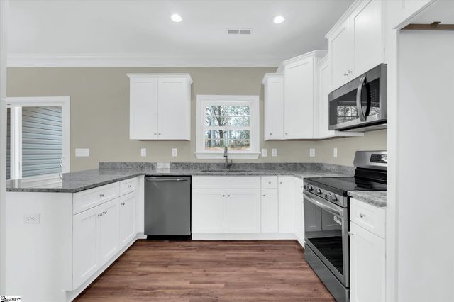 153 Eastview Road, Pelzer, SC 29669