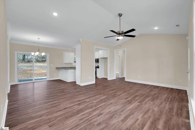 153 Eastview Road, Pelzer, SC 29669