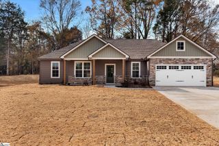 153 Eastview Road, Pelzer, SC 29669