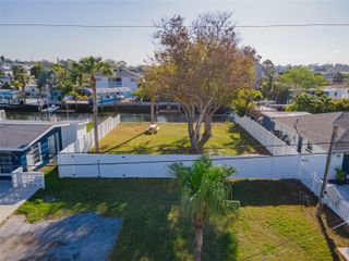 13916 BERKOWITZ AVENUE, Hudson, FL 34667