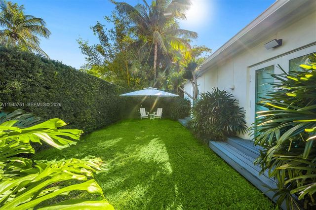 1220 W 21st St, Miami Beach, FL 33140