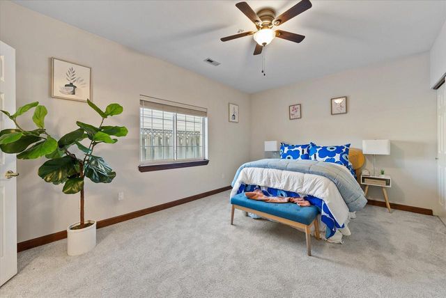 7224 W State STREET, Wauwatosa, WI 53213