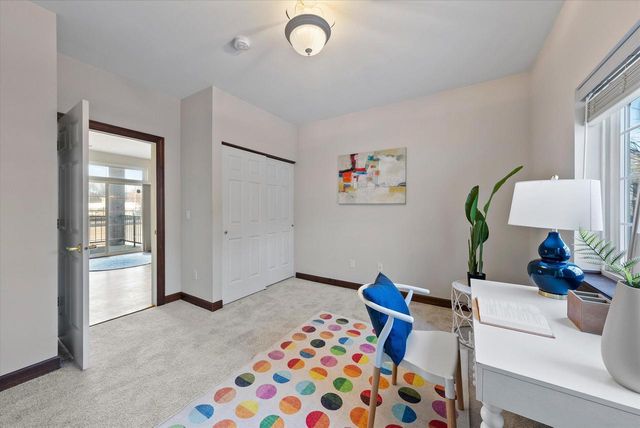 7224 W State STREET, Wauwatosa, WI 53213