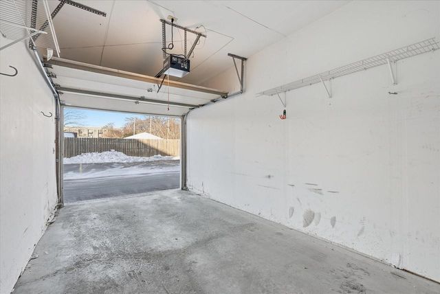 7224 W State STREET, Wauwatosa, WI 53213