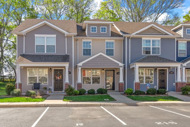 215 Alexander Blvd, Clarksville, TN 37040