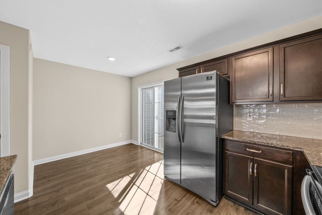 215 Alexander Blvd, Clarksville, TN 37040