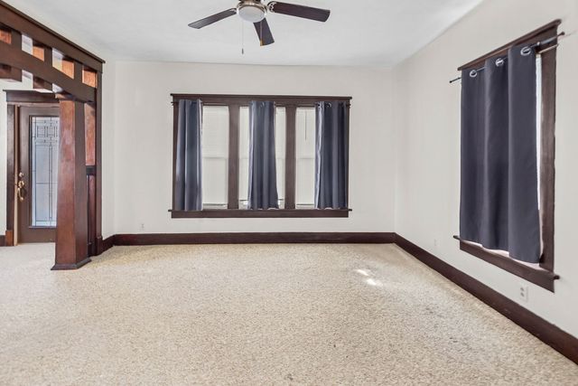 527 E 4th Street, Centralia, IL 62801