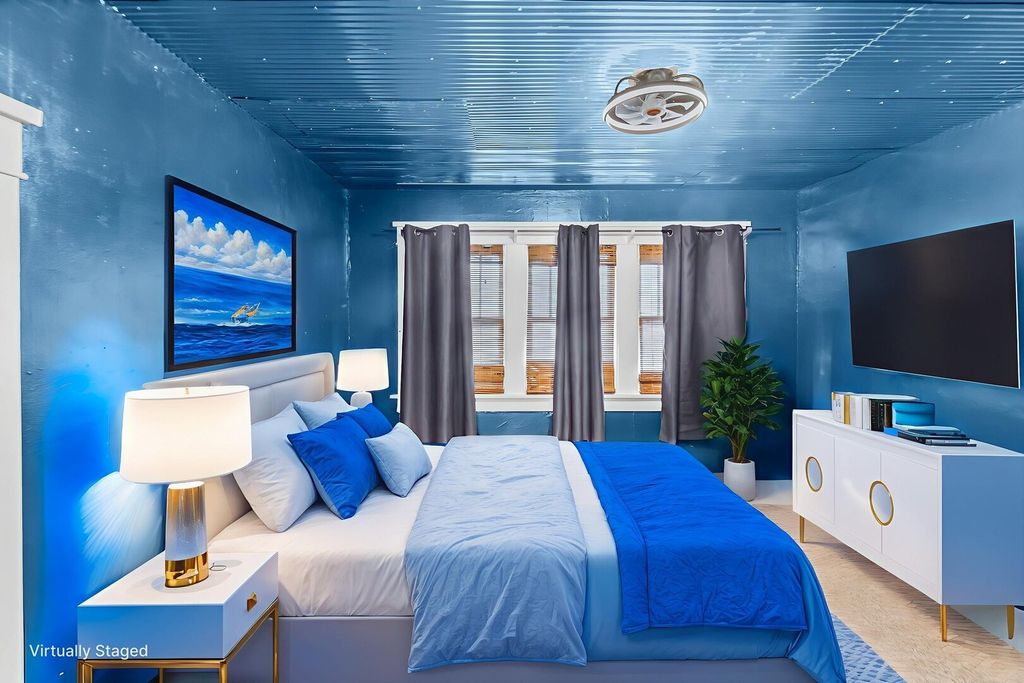 Image 26 of property listing at 527 E 4th Street, Centralia, IL 62801