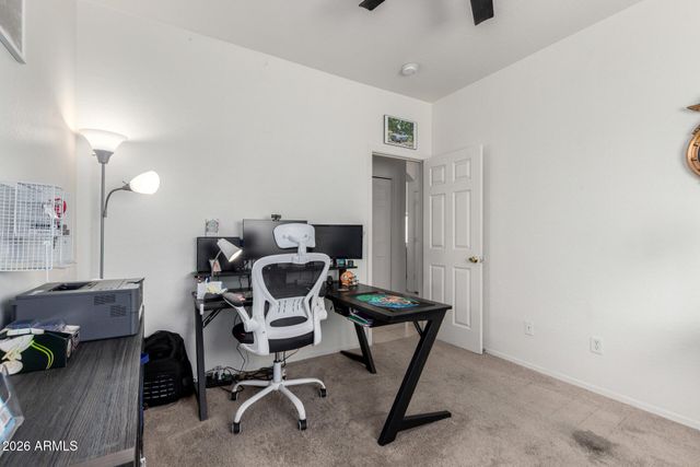 812 W SAINT CHARLES Avenue, Phoenix, AZ 85041