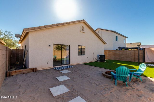 812 W SAINT CHARLES Avenue, Phoenix, AZ 85041