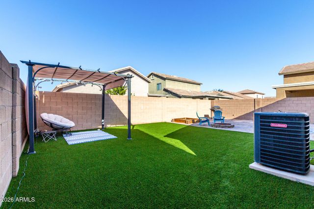 812 W SAINT CHARLES Avenue, Phoenix, AZ 85041