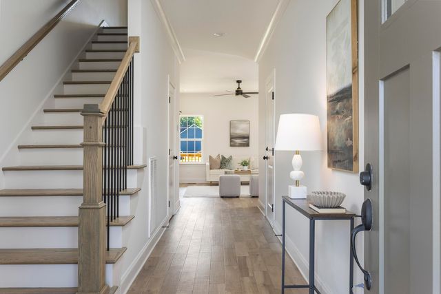 6589 Dharma Lp, East Ridge, TN 37412