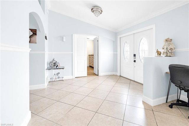 4207 30th ST SW, Lehigh Acres, FL 33976