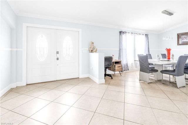 4207 30th ST SW, Lehigh Acres, FL 33976