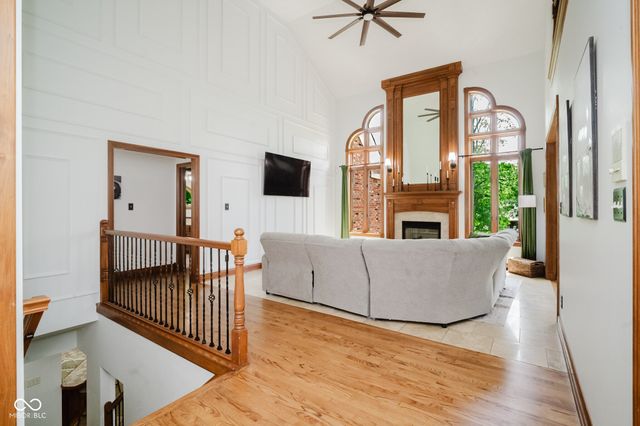 4095 Mountbatton Drive, Greenwood, IN 46143