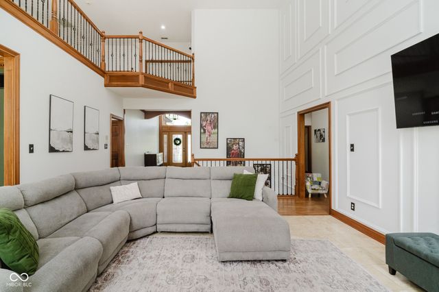 4095 Mountbatton Drive, Greenwood, IN 46143