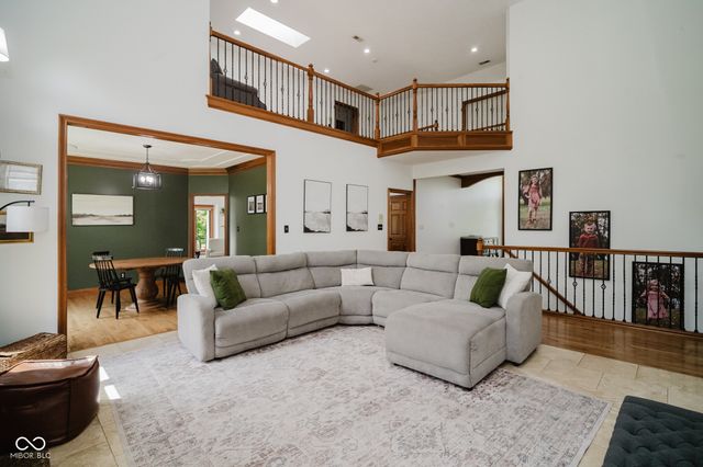 4095 Mountbatton Drive, Greenwood, IN 46143