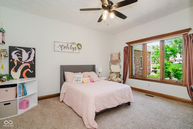 4095 Mountbatton Drive, Greenwood, IN 46143