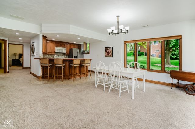 4095 Mountbatton Drive, Greenwood, IN 46143