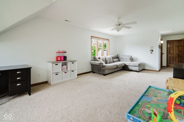 4095 Mountbatton Drive, Greenwood, IN 46143