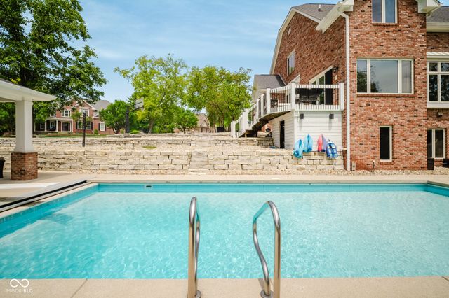 4095 Mountbatton Drive, Greenwood, IN 46143