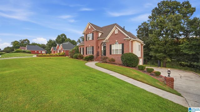 2748 OAKLEAF CIRCLE, Helena, AL 35022