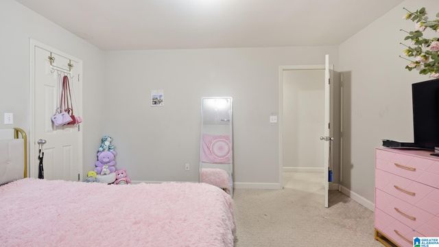 2748 OAKLEAF CIRCLE, Helena, AL 35022