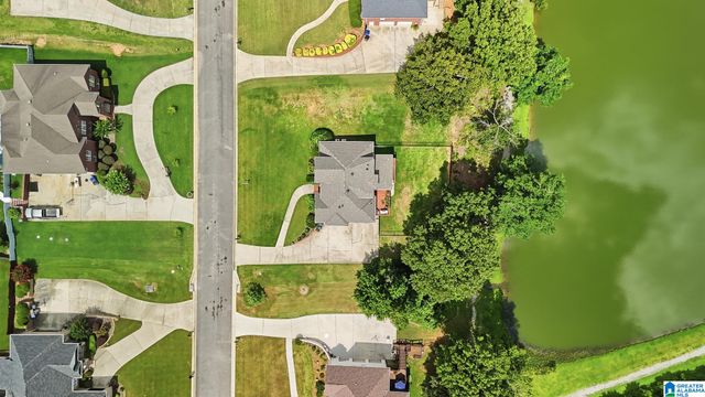 2748 OAKLEAF CIRCLE, Helena, AL 35022