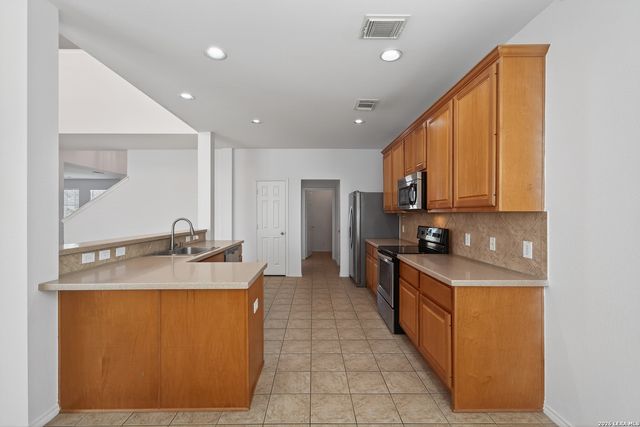 510 Wildberry Ct, San Antonio, TX 78258