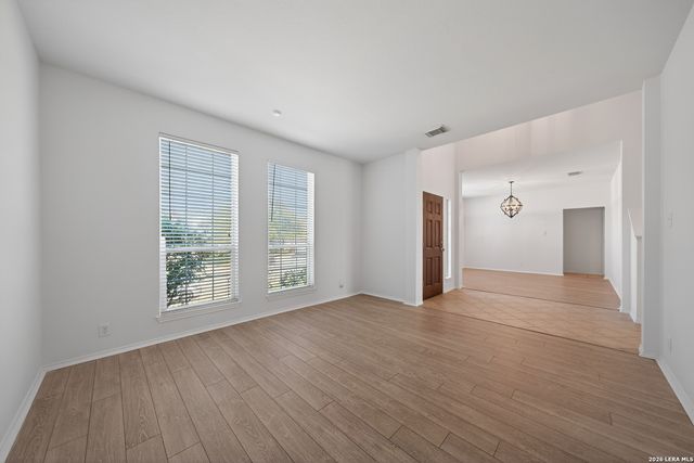 510 Wildberry Ct, San Antonio, TX 78258