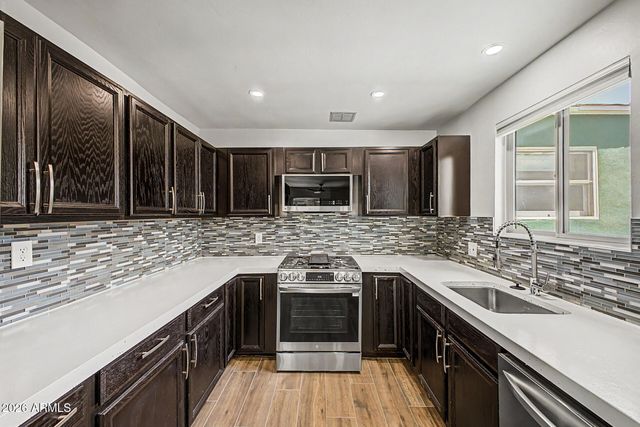 521 W MARIPOSA Street 2, Phoenix, AZ 85013